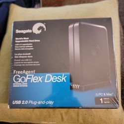 Seagate 1 TB EXTERNAL HARD DRIVE