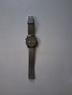 Minimalist Watch with Gray NATO Strap