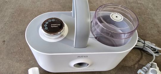 Mova Pet Grooming Vacuum