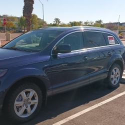 2013 Audi Q7 131,000 $6800