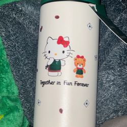 Hello Kitty X Starbucks Collab