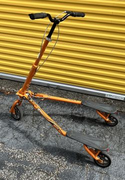 Trikke Folding Scooter T67