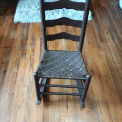 Very Nice Vintage Rocking Chair 