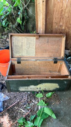 Original Army Marine wood locker storage trunk dated 1944 World War II