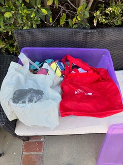 Free tub of reusable totes