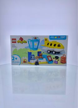 LEGO Duplo:First Time at the Airport (10443)