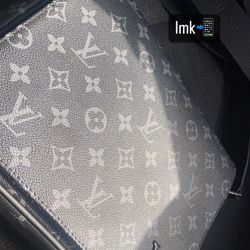Louis Vuitton Messenger Bag for Sale in Boston, MA - OfferUp