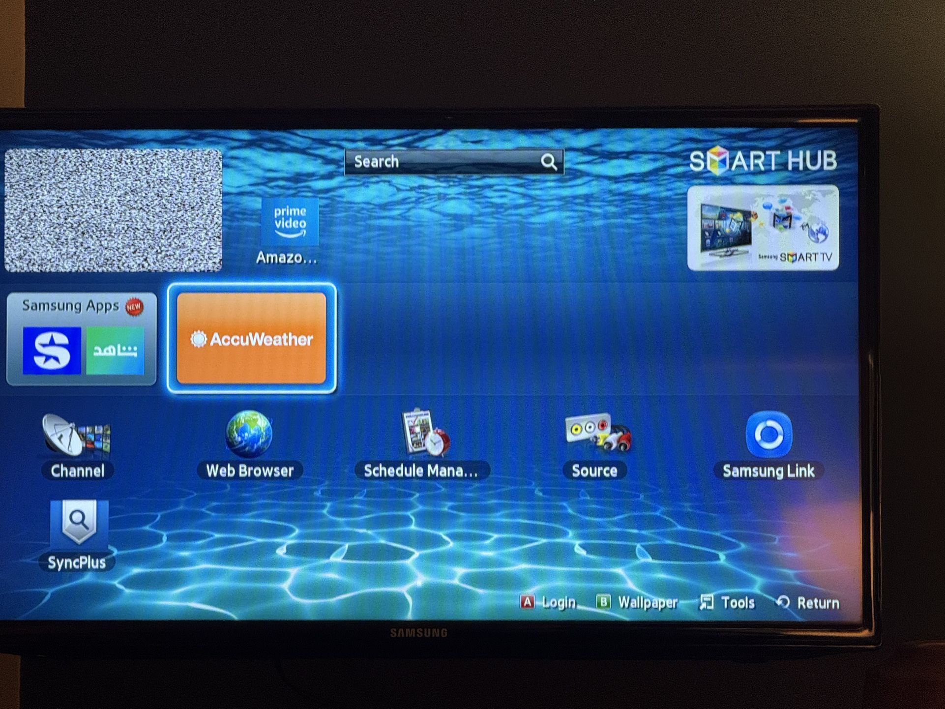 Samsung 32” Smart TV