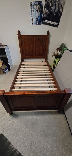 Crate & Barrell Twin Bed Frame