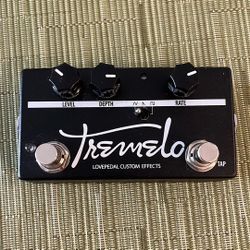 Love pedal Custom Tremolo/ Vibe Trem Pedal