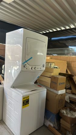 Electric stackable