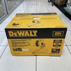 DEWALT 7-1/4 (184mm) CORDLESS SLIDING COMPOUND MITER SAW KIT 