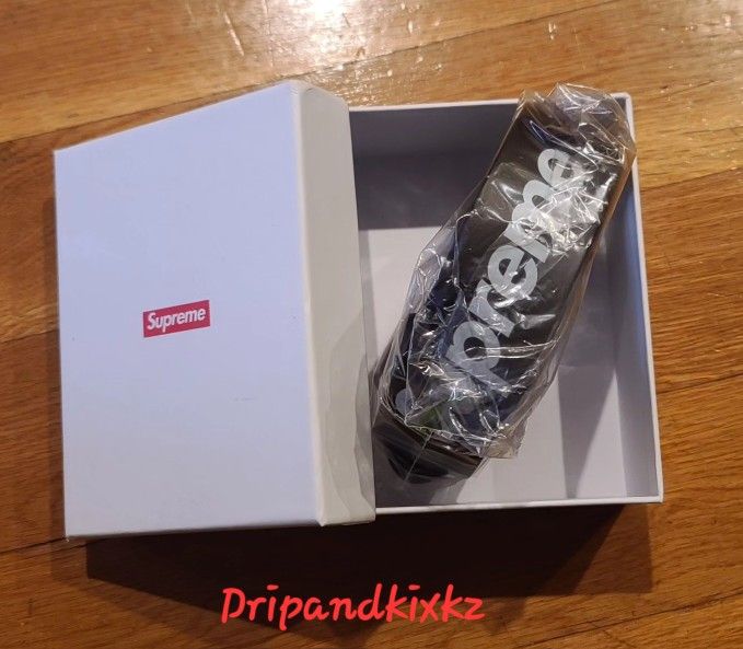 Supreme Repeat Leather