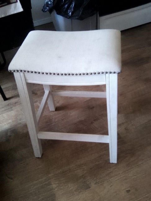 White Stool