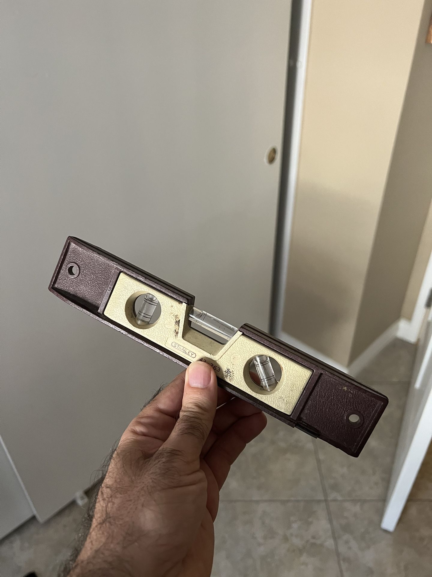 Magnetic Box Level
