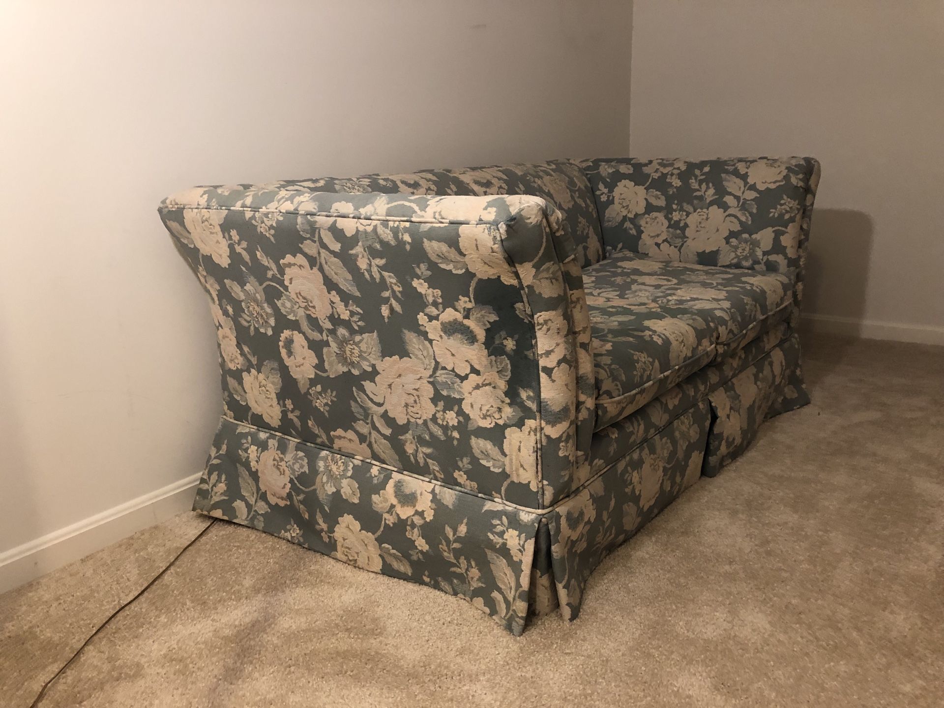 Lovely couch for free