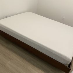 Queen Size Platform Frame Bed With Mattress 