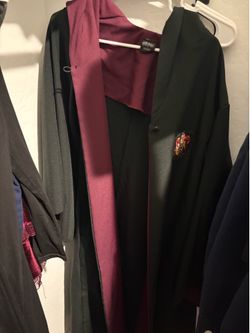 Universal Studios Harry Potter Gryffindor Robe