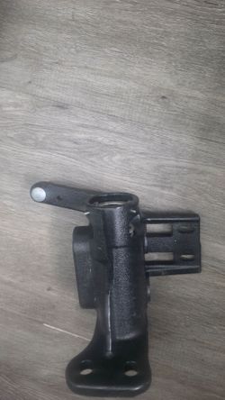 Freightliner tow hook housing bracket  A15-32365-001