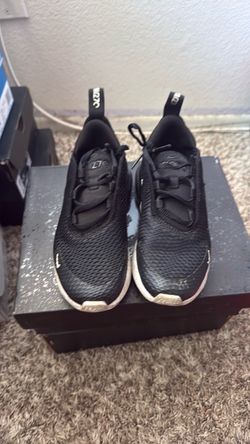 Boys shoes