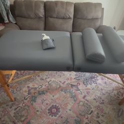 NEW Portable Massage Table - Challenger 21