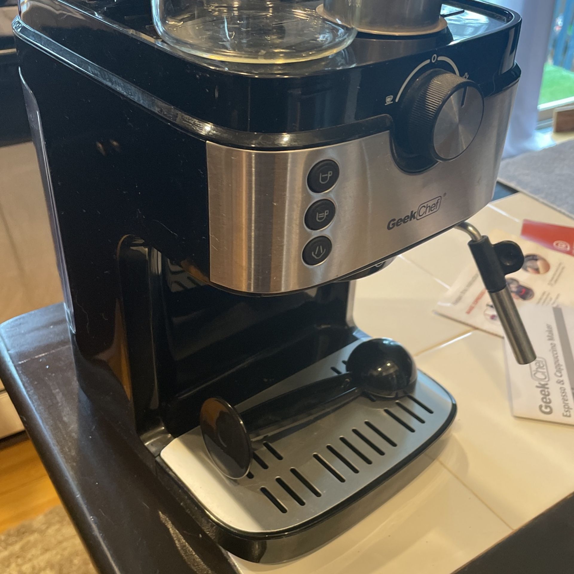 Espresso & Cappuccino Maker