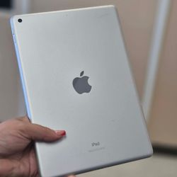 iPad 7th Gen 32GB