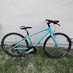  WOMEN’S - Trek 7.4 FX WSD Size 15IN / 38CM TURQUOISE