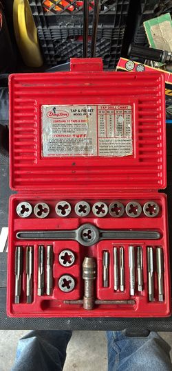 Dayton 24 Pc Mechanics Tap And Die Set