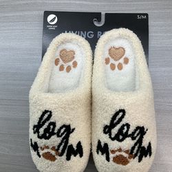 NWT DOG MOM SUPER SOFT SLIPPERS