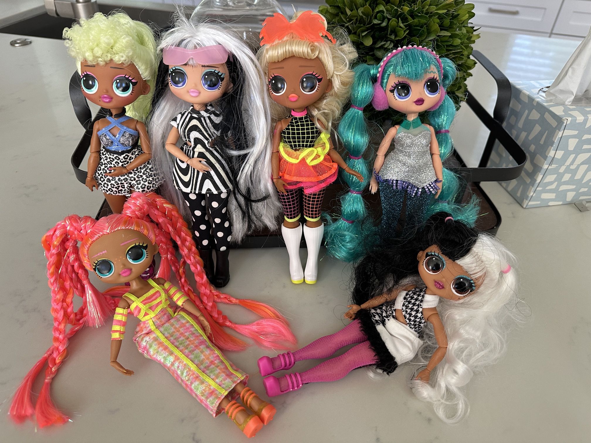 LOL Surprise! OMG Dolls