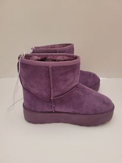 Mudd Women's Cherry-99L Faux Fur Boots