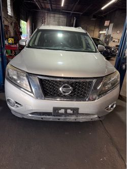 2015 Nissan Pathfinder