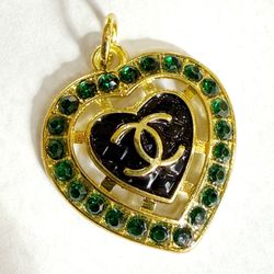 Designe Gold Metal Zipperpull Heart Pendant | 
