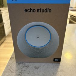 Amazon Echo Studio white (2025)