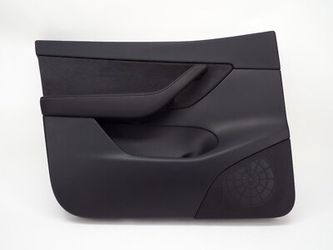 20-24 Tesla Model Y Front Driver Side Interior Door Panel (Left Front)