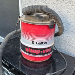 5 Gallon Shop Vac Works Great