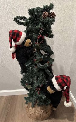 Rare HTF Designs Hen House Berry Christmas Tree Black Bears Holiday Christmas Decor