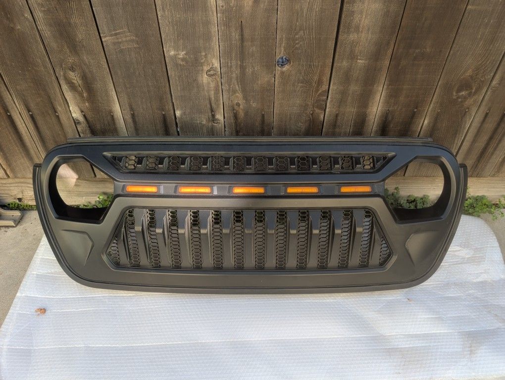 Jeep Wrangler Front Grille JL 2018+ 