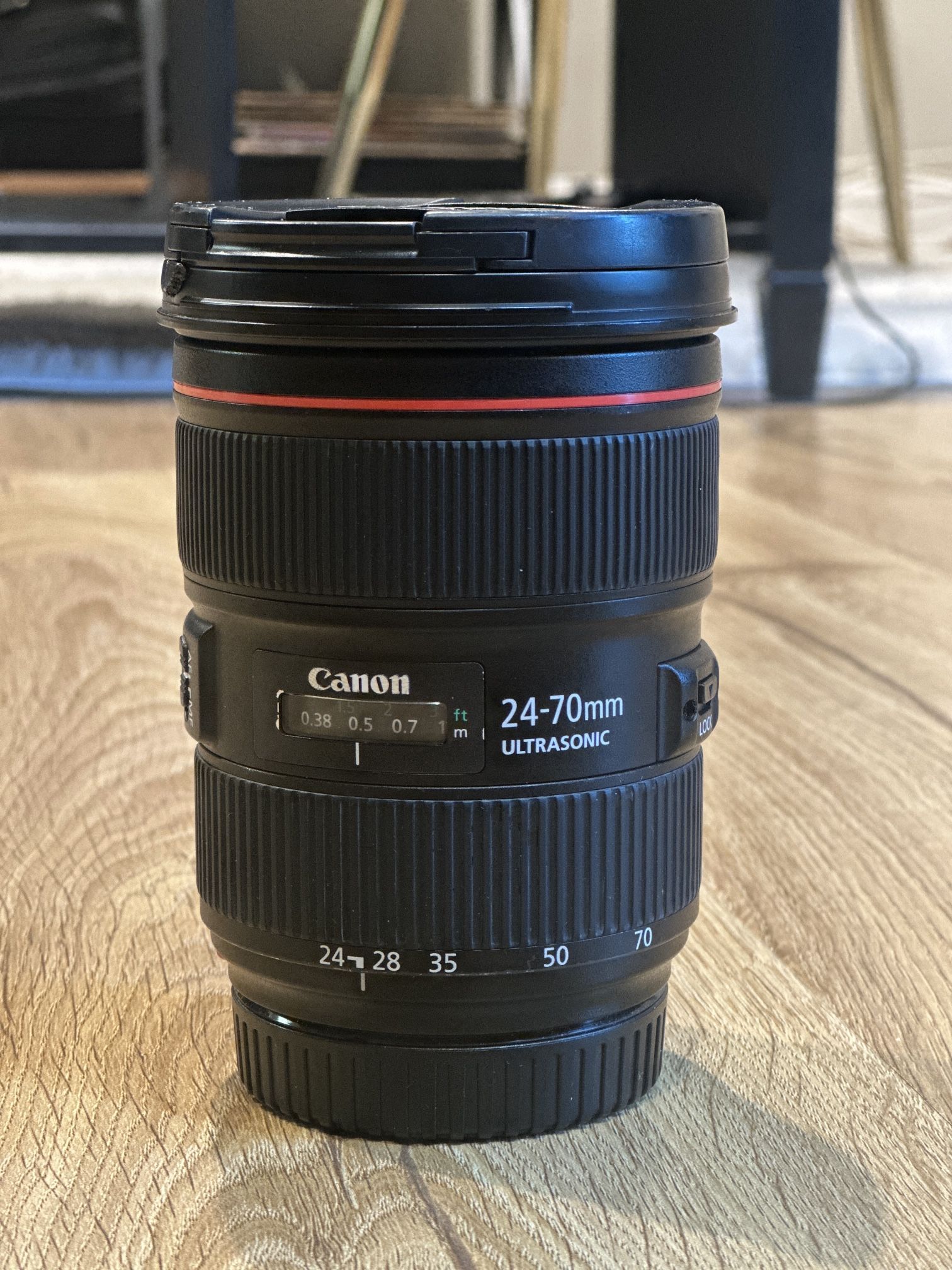 24-70mm 2.8 Canon EF Lens
