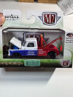 M2 Machines Ford Tow Truck Die-Cast