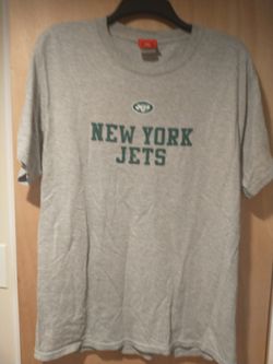 Ny Jets Tee Shirt for Sale in Seaford, NY - OfferUp