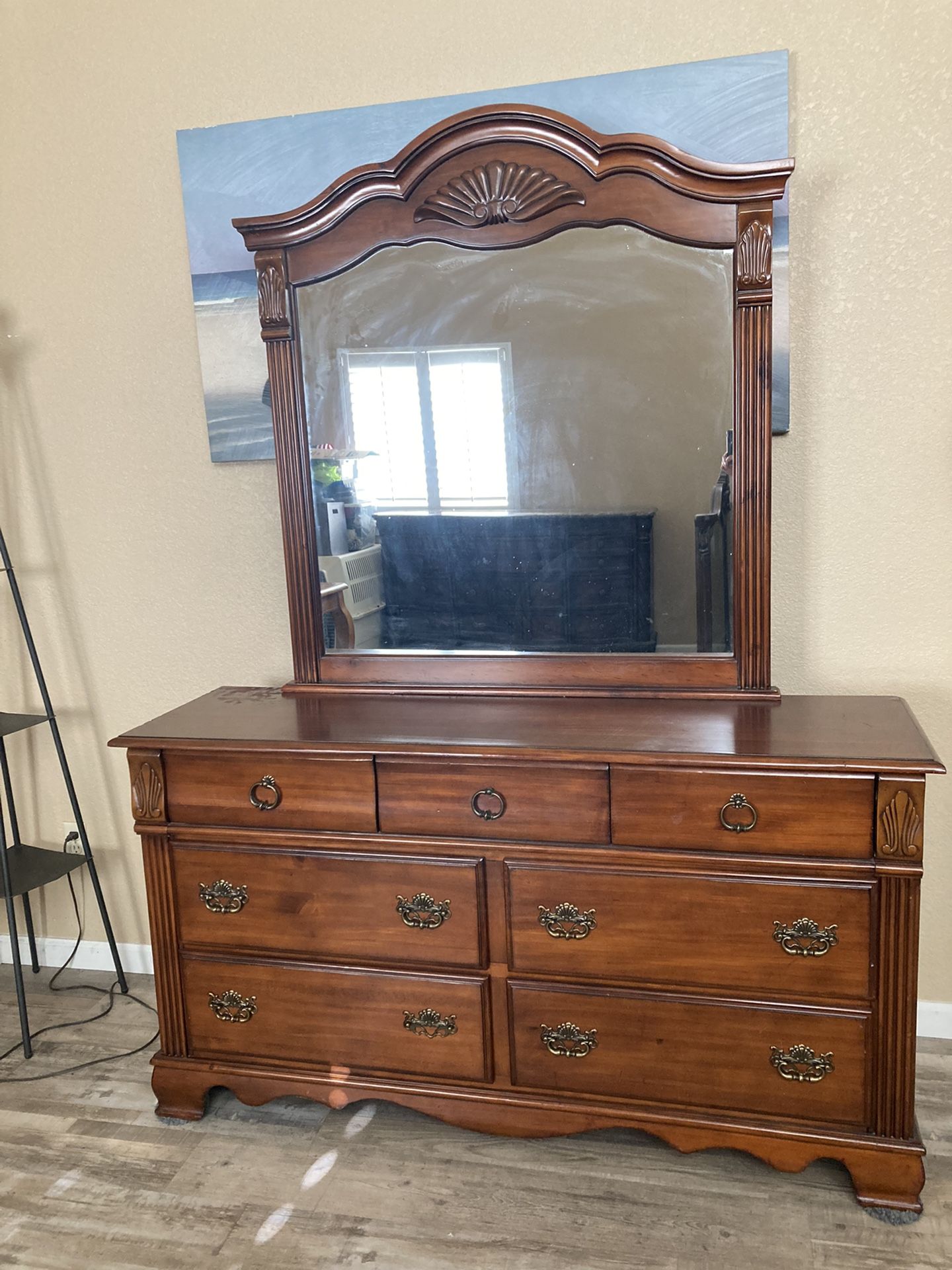 Dresser for Sale in Modesto, CA OfferUp