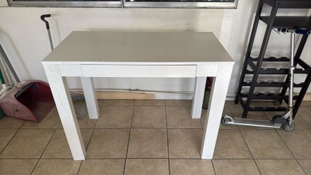 Desk With Drawer.
