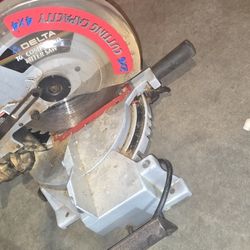 Delta Mitor Saw
