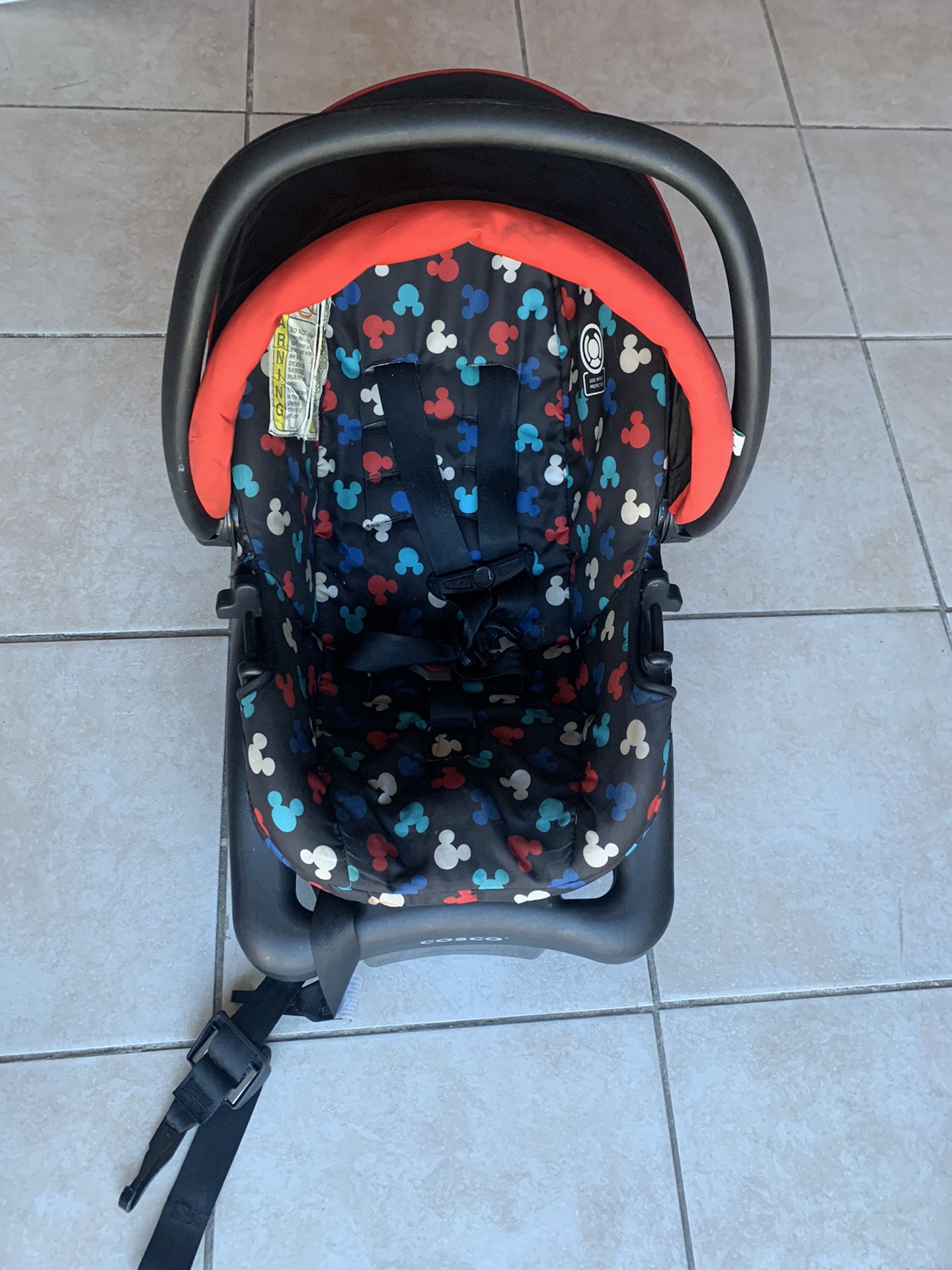Mickey Mouse Car Seat (Free) 