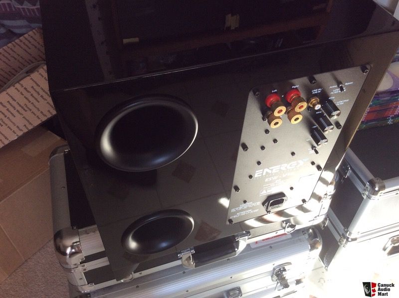 Energy ESW-V10 subwoofer in excellent condition