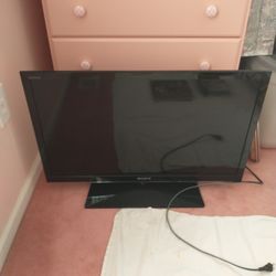 SONY BRAVIA 32" LCD TV