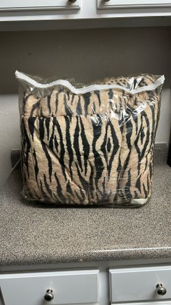 Tiger Striped King Size Comforter  Set