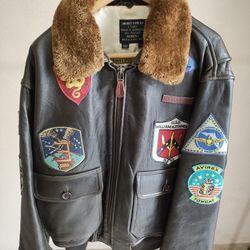 Avirex US Navy Leather Bomber Jack